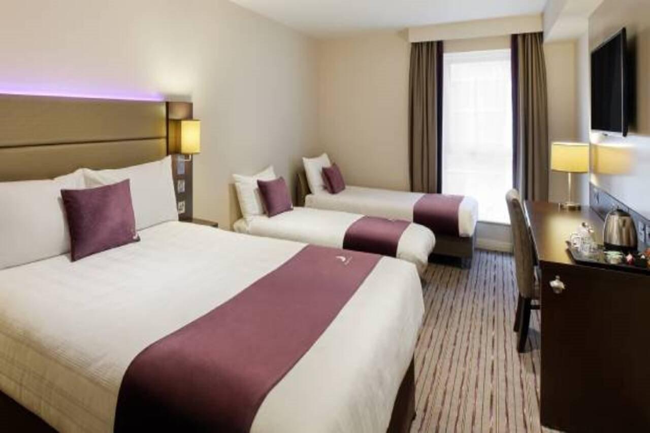 Premier Inn Watford - Croxley Green 외부 사진