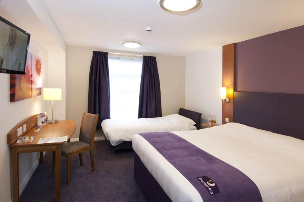 Premier Inn Watford - Croxley Green 객실 사진