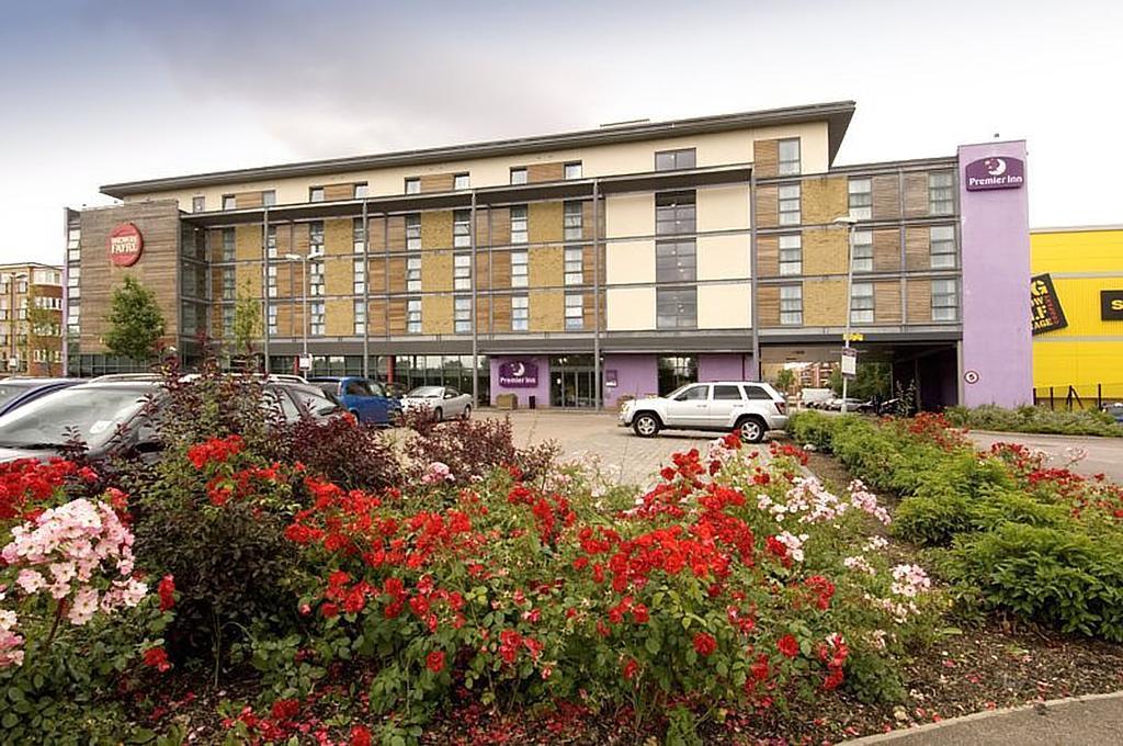 Premier Inn Watford - Croxley Green 외부 사진