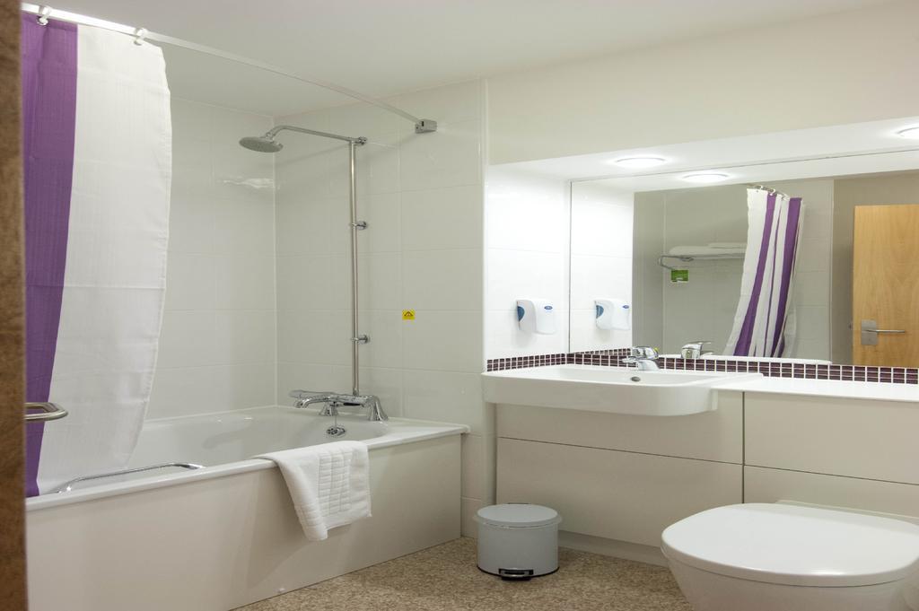 Premier Inn Watford - Croxley Green 외부 사진